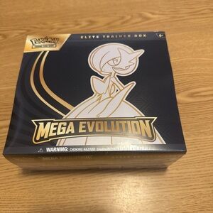 Pokemon Mega Evolution Elite Trainer Box - Gold and Black